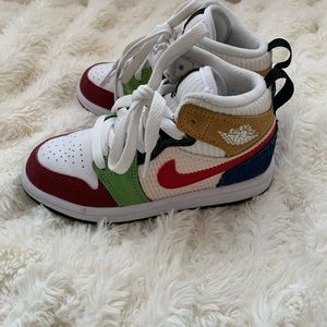 Boys Jordan Sneakers ❌❌SOLD❌❌